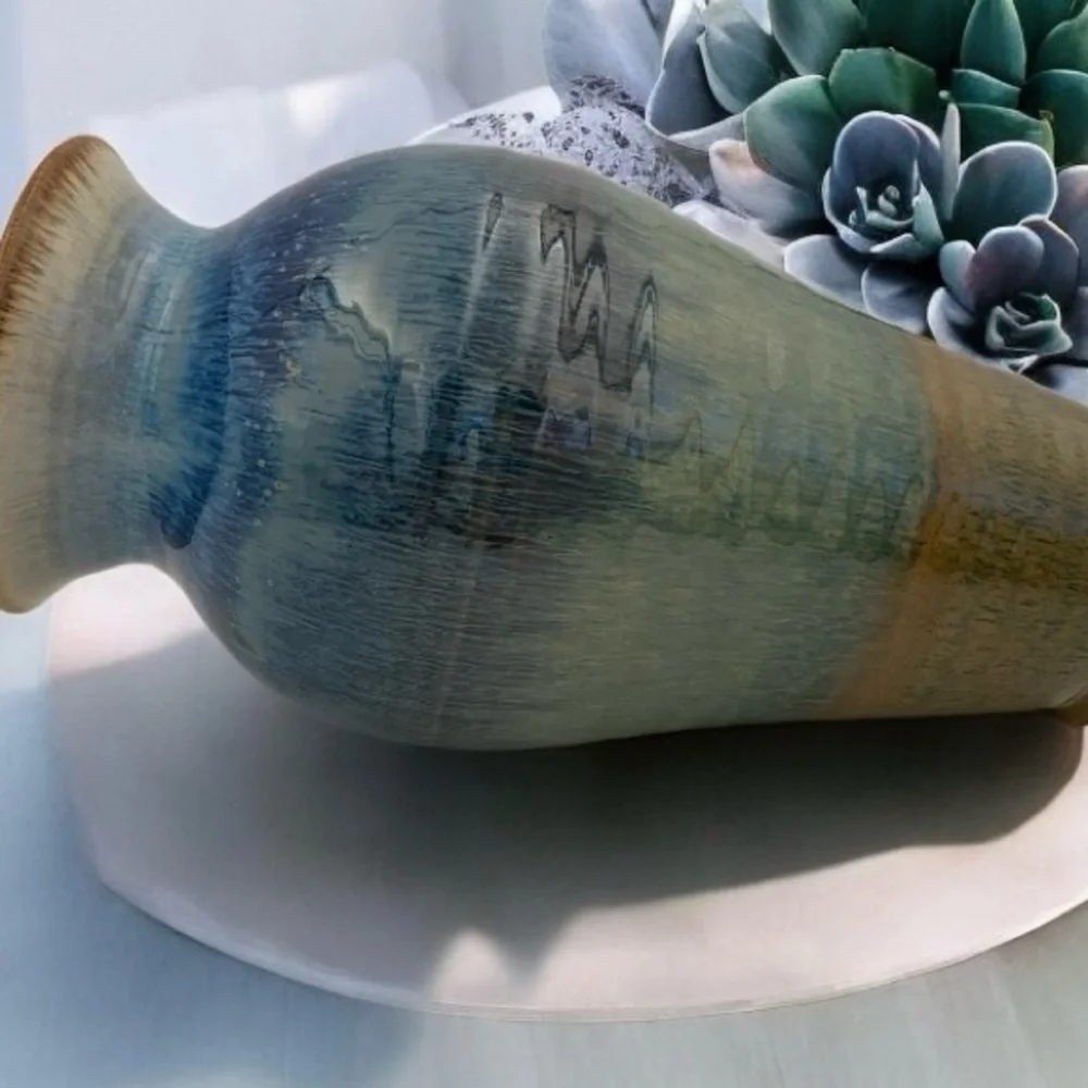 Vintage Large Blanket Creek Art Pottery Vase, Hand Thrown, Drip Glaze, Signed - Picture 7 of 8